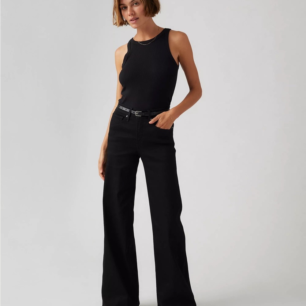 Levi’s 318 Shaping Wide Leg Jeans